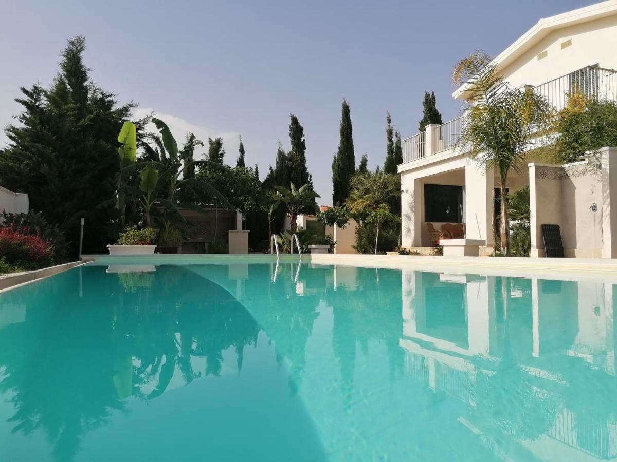 Villa Eleonora Марина-ді-Рагуза Екстер'єр фото