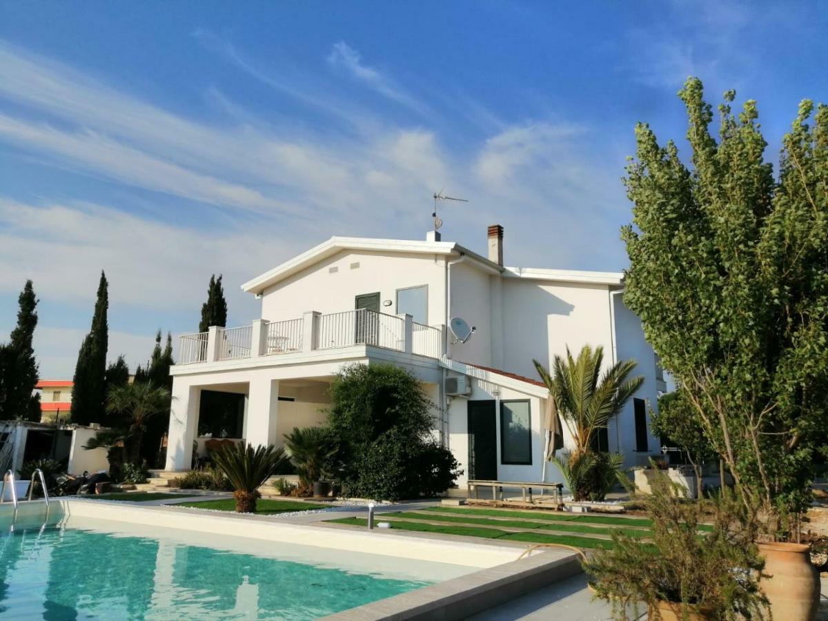 Villa Eleonora Марина-ді-Рагуза Екстер'єр фото