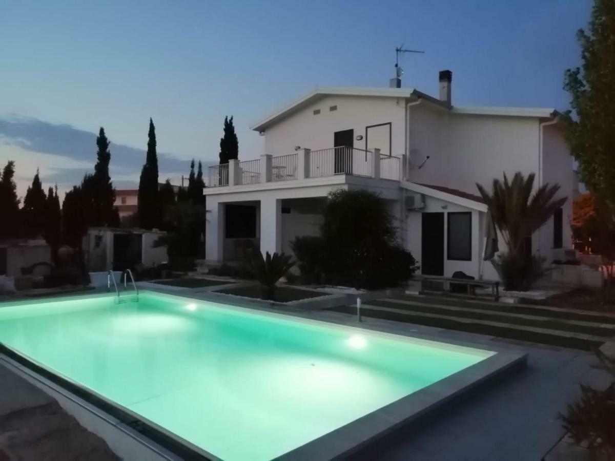 Villa Eleonora Марина-ді-Рагуза Екстер'єр фото
